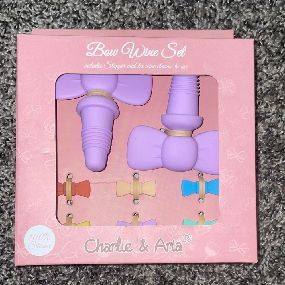 Purple Bow Wine Set